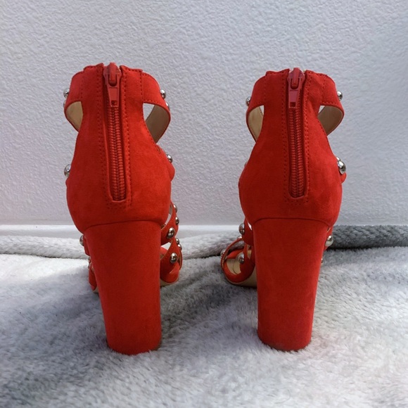Red Heels - Picture 3 of 3